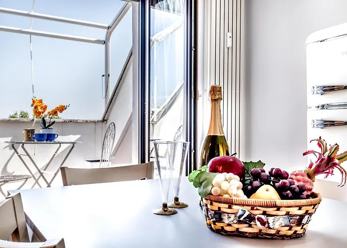 Bbhome Penthouse Bright And Elegant Metro Conca D'oro