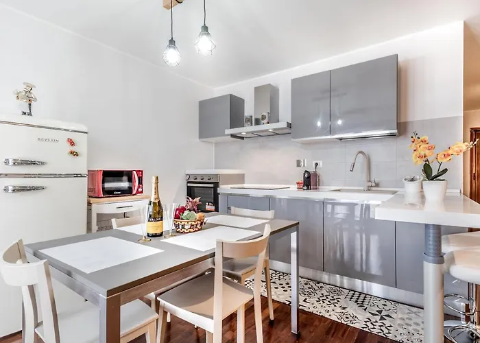 Bbhome Penthouse Bright And Elegant Metro Conca D'oro