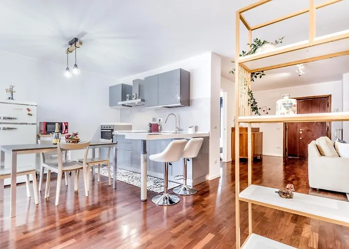 Bbhome Penthouse Bright And Elegant Metro Conca D'oro