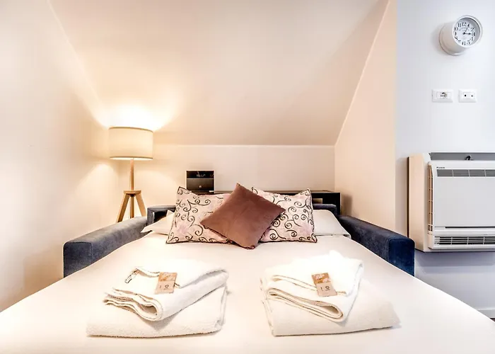 Bbhome Penthouse Bright And Elegant Metro Conca D'oro Rzym